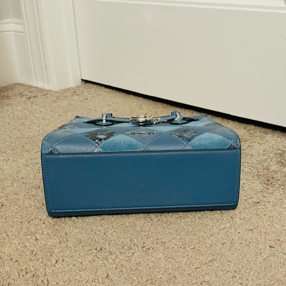 Cute Michael Kors blue patchwork medium tote handbag crossbody purse new - Picture 9 of 11